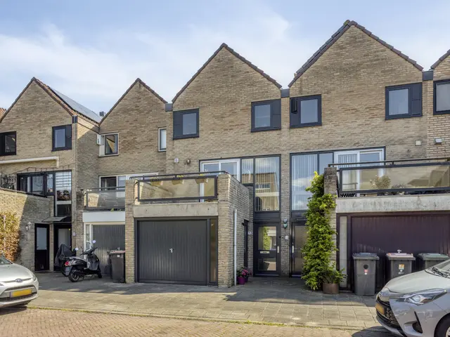 Bloemgaarde 13, CASTRICUM