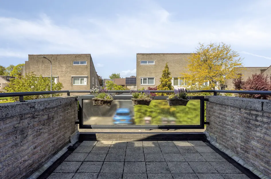 Bloemgaarde 13