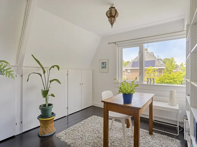 Laarmanstraat 2, HEILOO