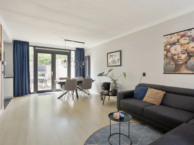 Rhijnvis Feithlaan 44, ALKMAAR
