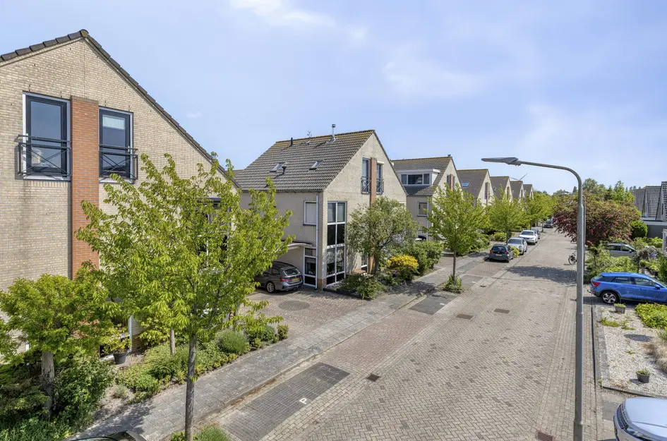 De Herderin 23