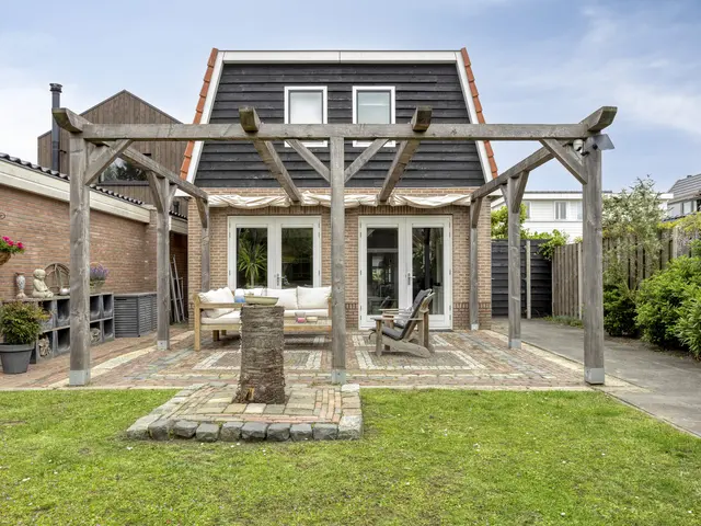 Brakersweg 15, CASTRICUM