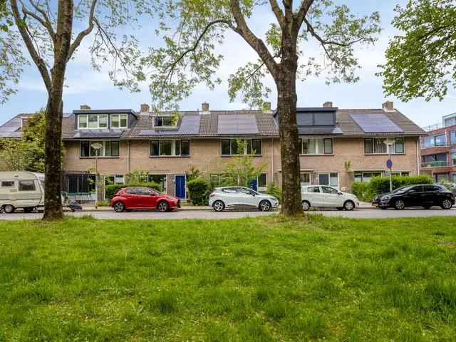 Dokter van Nieveltweg 10, CASTRICUM