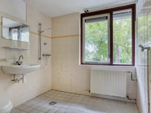 Dokter van Nieveltweg 10, CASTRICUM