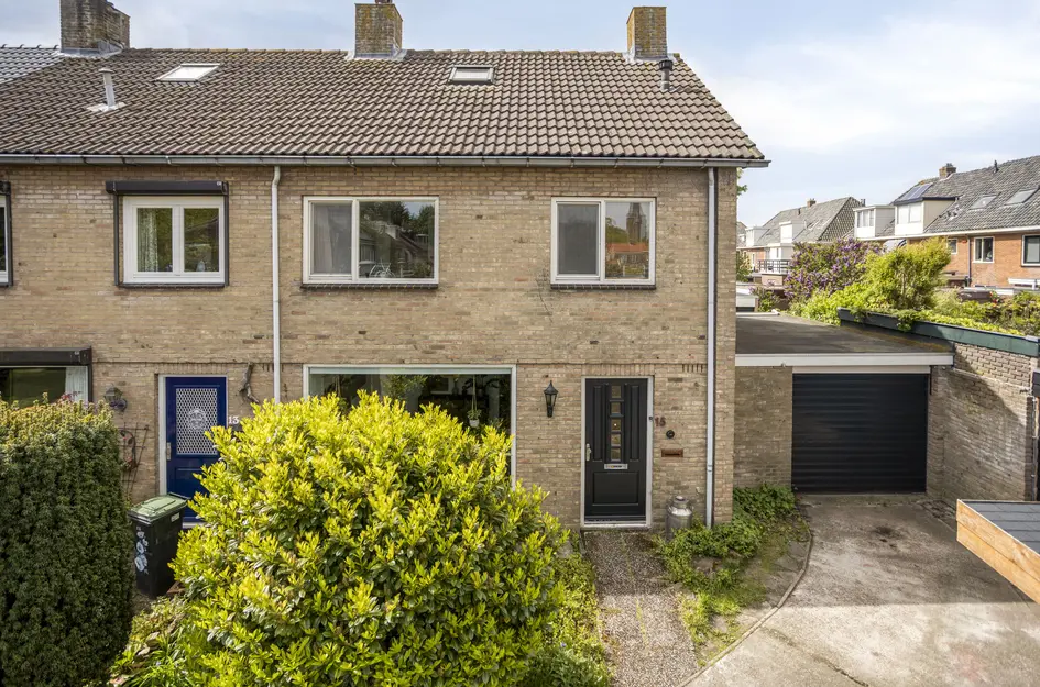 Van Hoockerkenstraat 15