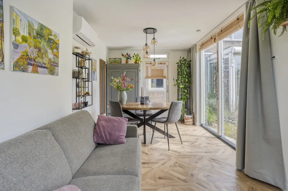 Van Hoockerkenstraat 15