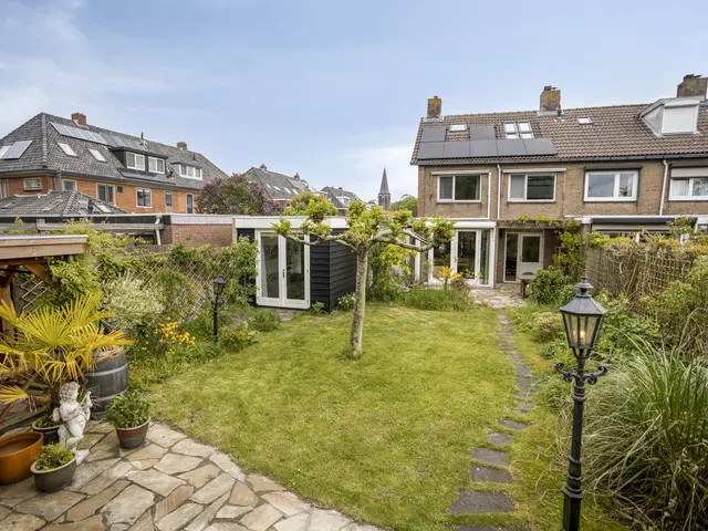 Van Hoockerkenstraat 15, CASTRICUM
