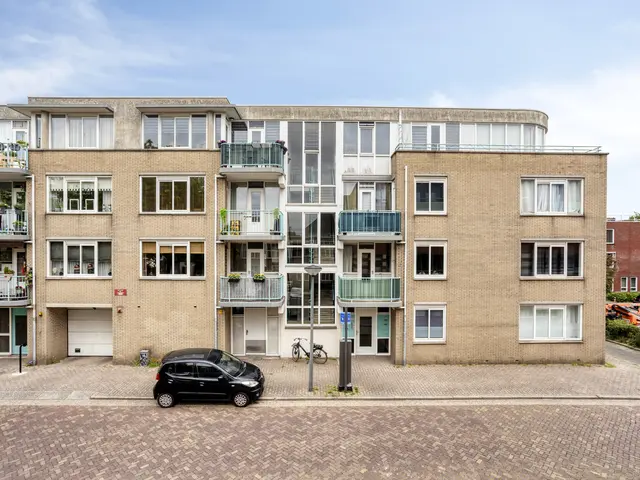 Hobbesteeg 147, BEVERWIJK