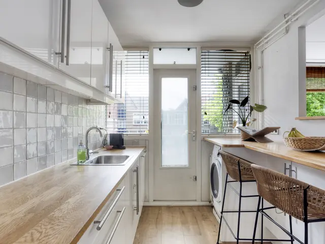 Hobbesteeg 147, BEVERWIJK