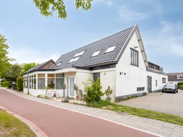 Rijksweg 132, LIMMEN