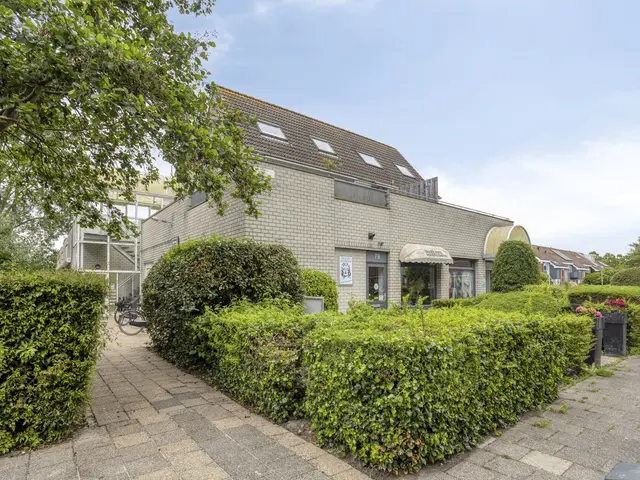 Aletta Jacobsstraat 85, HEEMSKERK