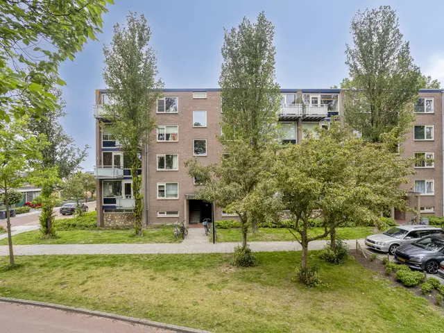 Laan van Blois 16, BEVERWIJK