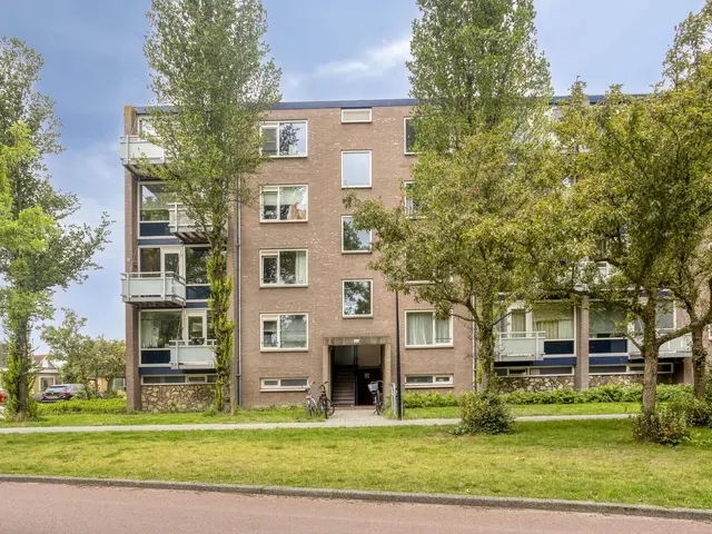 Laan van Blois 16, BEVERWIJK