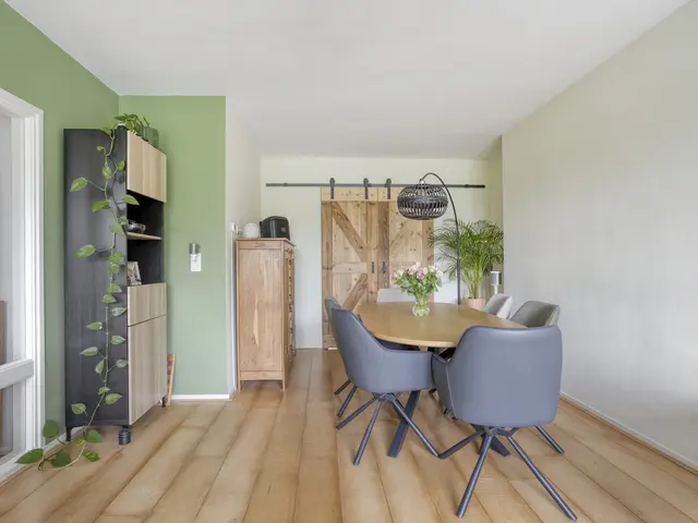 Laan van Blois 16, BEVERWIJK