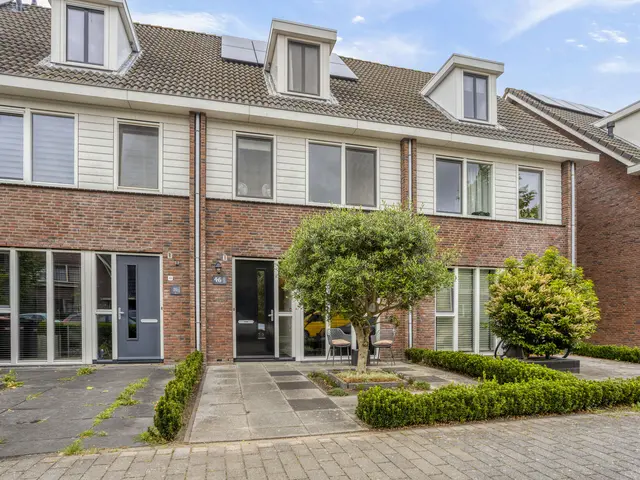 Kruiskamplaan 46, UITGEEST