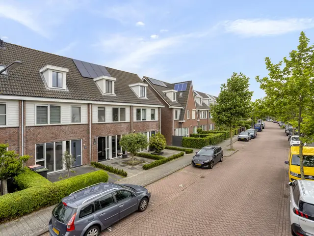 Kruiskamplaan 46, UITGEEST