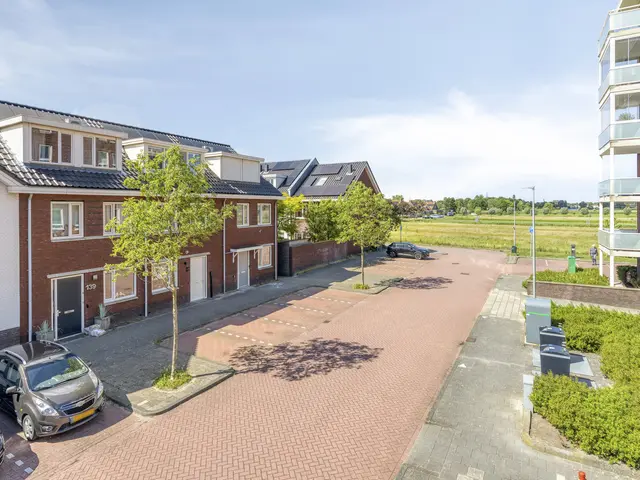 De Melksuiker 141, UITGEEST