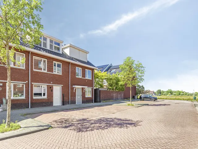 De Melksuiker 141, UITGEEST