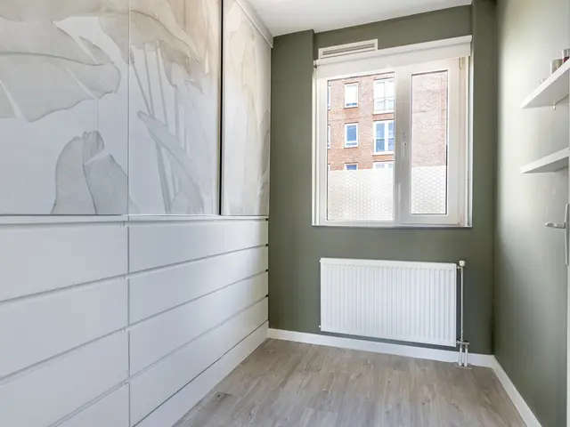 De Melksuiker 141, UITGEEST