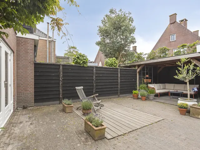 Middelweg 93, UITGEEST