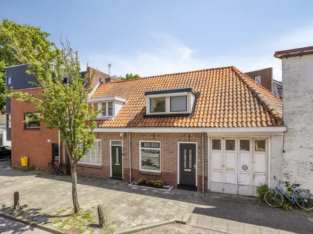 Koningstraat 101, BEVERWIJK