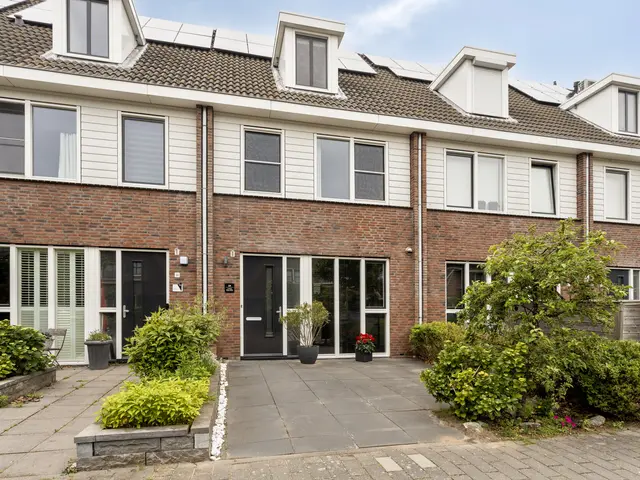 Kruiskamplaan 54, UITGEEST