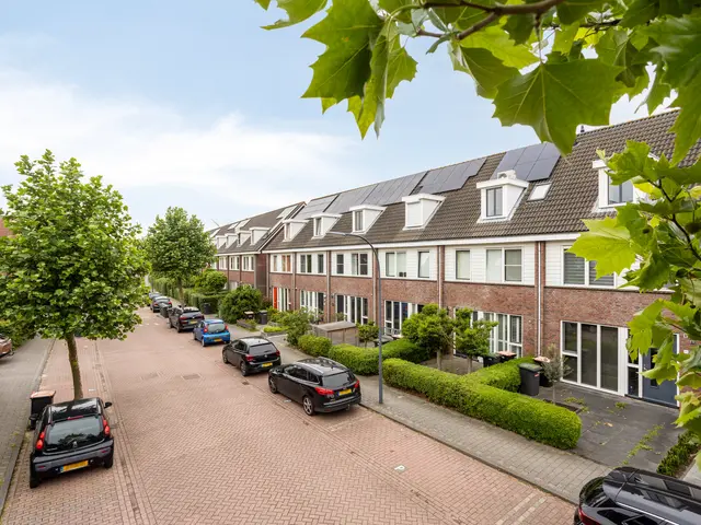 Kruiskamplaan 54, UITGEEST