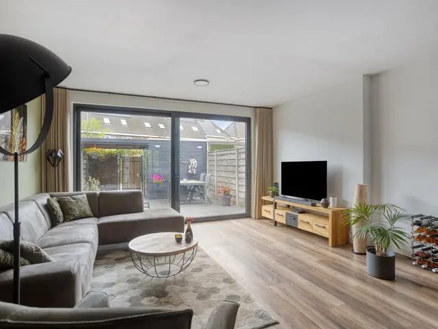 Kruiskamplaan 54, UITGEEST