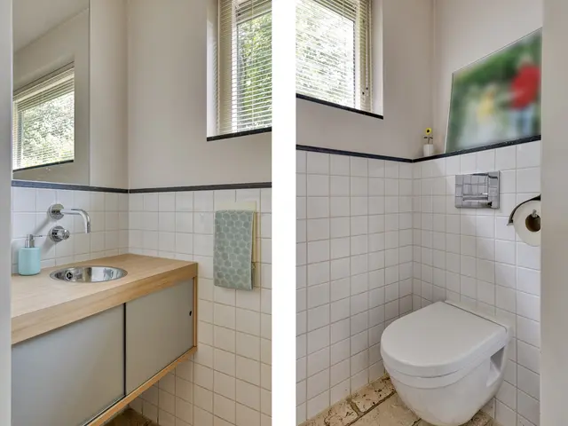 Laan van Zeeman 22, HEILOO