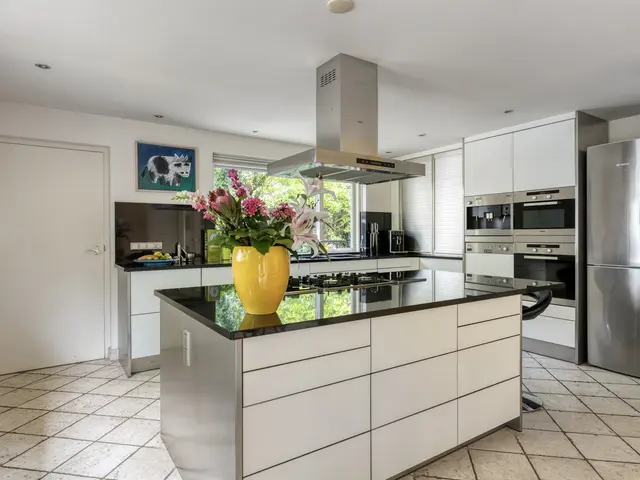 Laan van Zeeman 22, HEILOO
