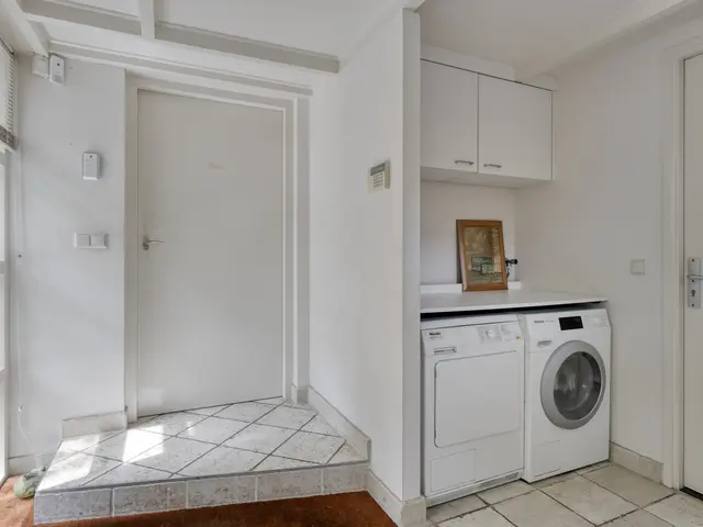Laan van Zeeman 22, HEILOO