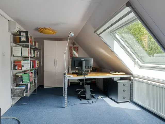 Laan van Zeeman 22, HEILOO