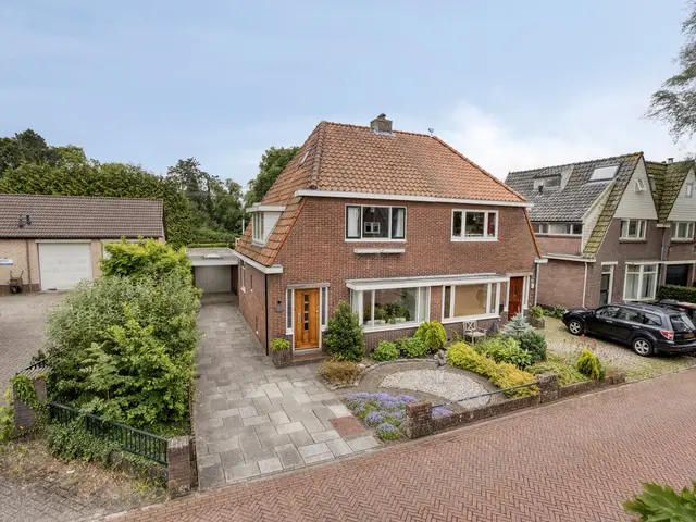 Westerweg 66, HEILOO