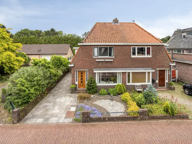 Westerweg 66, HEILOO