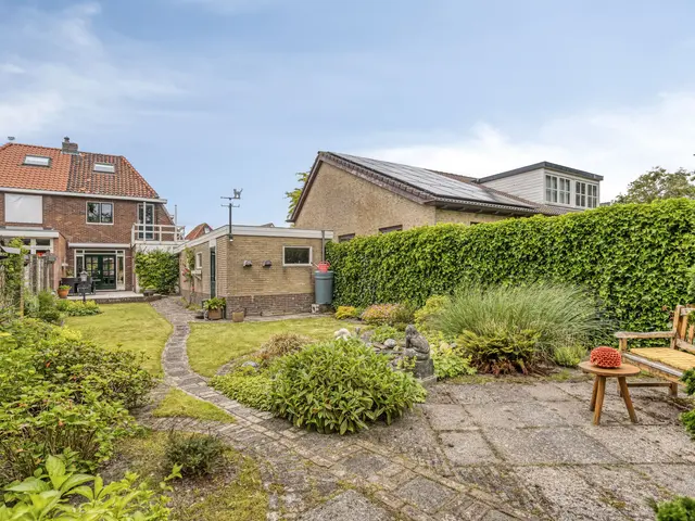 Westerweg 66, HEILOO