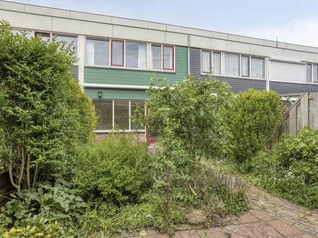 Kooglaan 19, UITGEEST