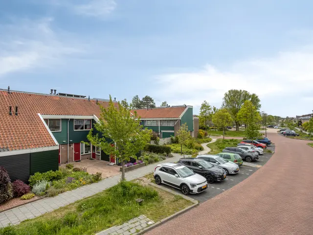 Kooglaan 19, UITGEEST