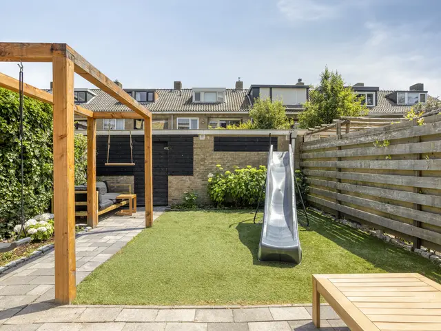 De Loet 7, CASTRICUM