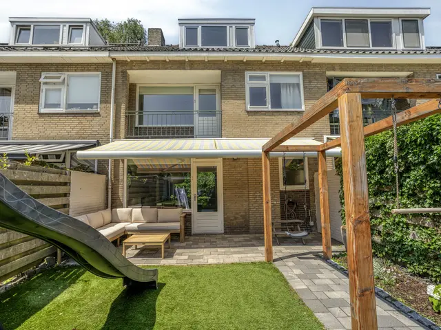 De Loet 7, CASTRICUM
