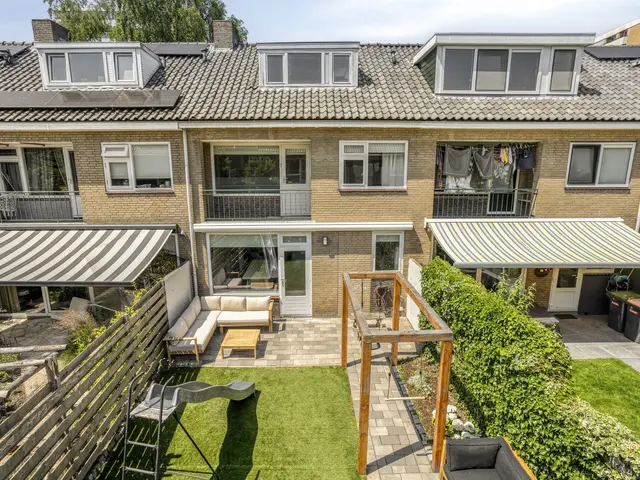 De Loet 7, CASTRICUM