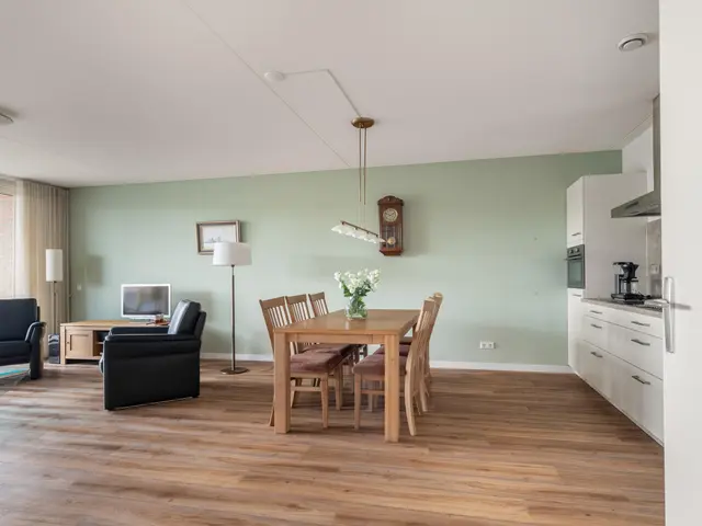 Middenweg 249R, HEERHUGOWAARD