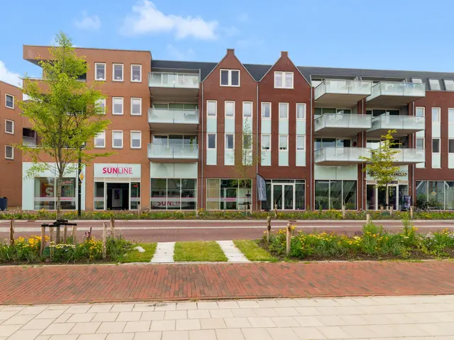 Middenweg 249R, HEERHUGOWAARD