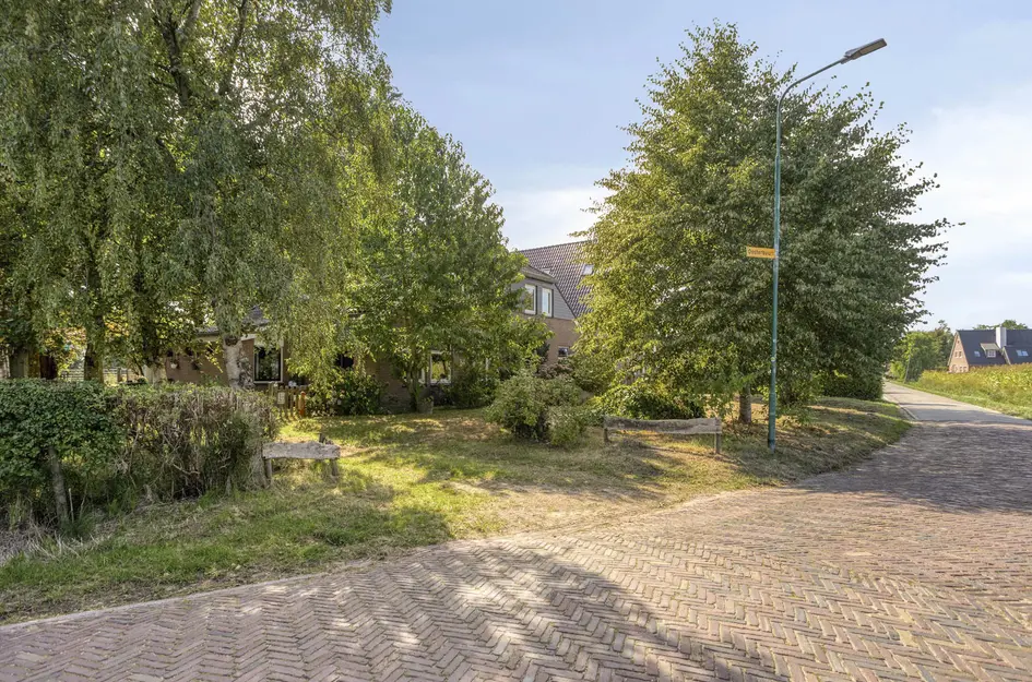 Oosterbuurt 1