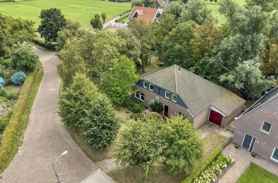 Oosterbuurt 1