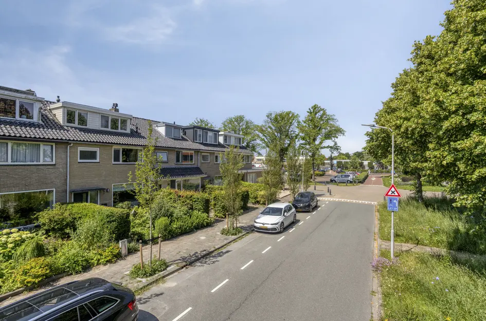 Dag Hammarskjöldlaan 8