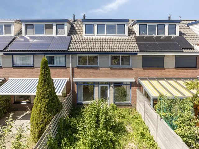 De Waterdief 77, UITGEEST