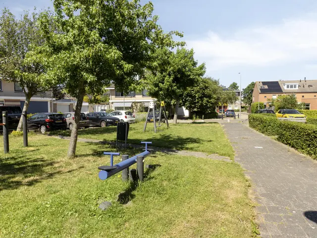 De Waterdief 77, UITGEEST