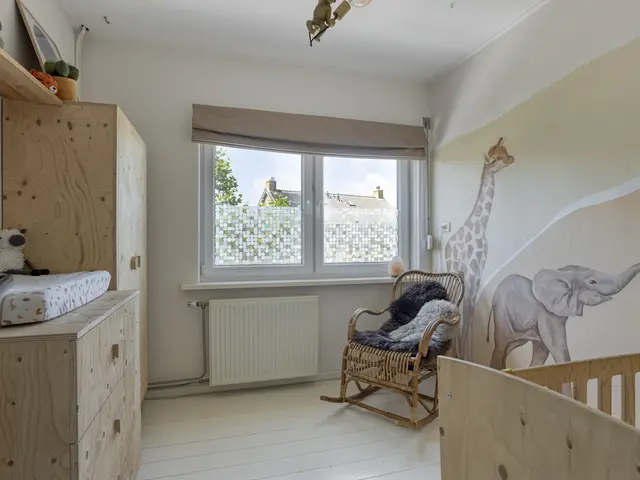 Wethouder Twaalfhovenstraat 36, UITGEEST