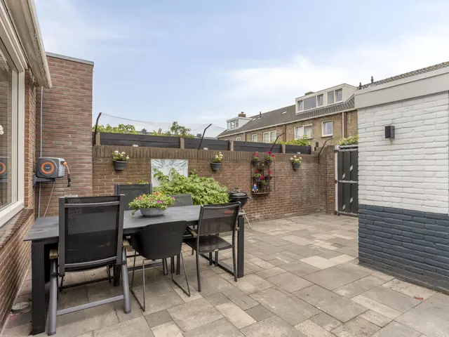 Mascagnistraat 13, Heemskerk