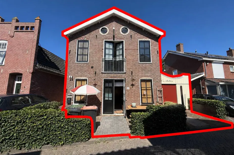 Hogeweg 92a